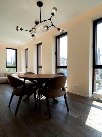 Антоновича вул. (Горького), 44