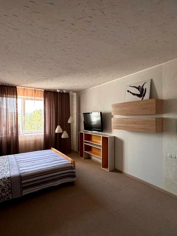 Братів Горобців вул. (Дмитра Кедріна), 53-А