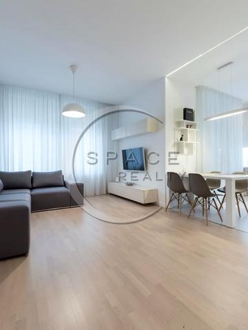 Андрія Верхогляда вул. (Михайла Драгомирова), 7