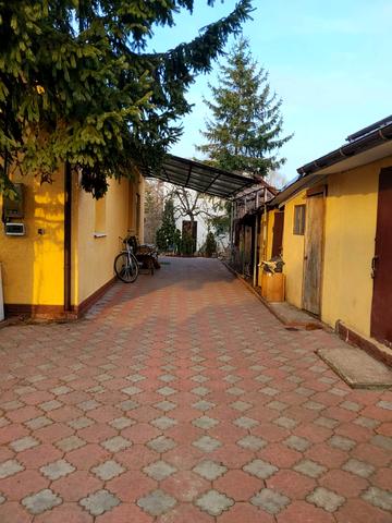 Велика Кільцева вул., 5