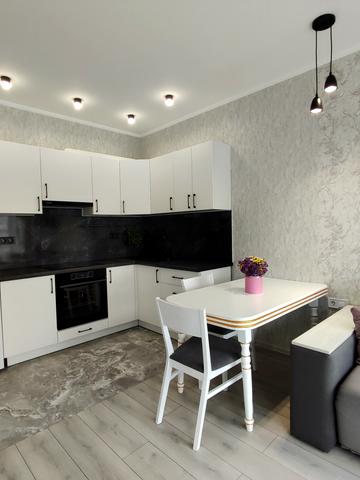 Виговського вул. (Суворова), 2-Д/4