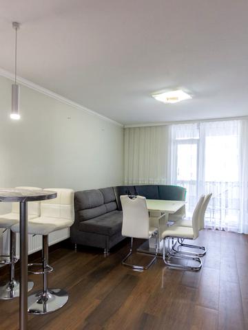 Гетьмана Івана Мазепи вул. (Топольна), 2-Б