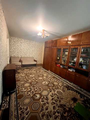 Романа Атаманюка вул., 35