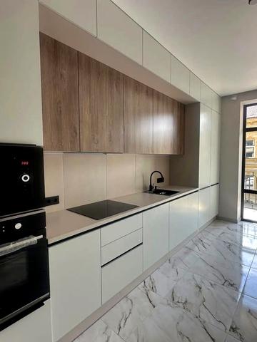 Собранецька вул., 26