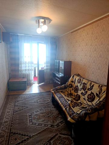 Павла Тичини просп., 28