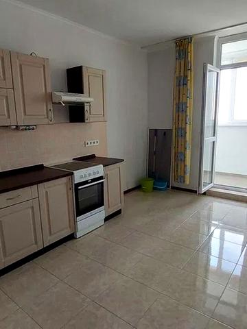 Воскресенська вул., 14-Е