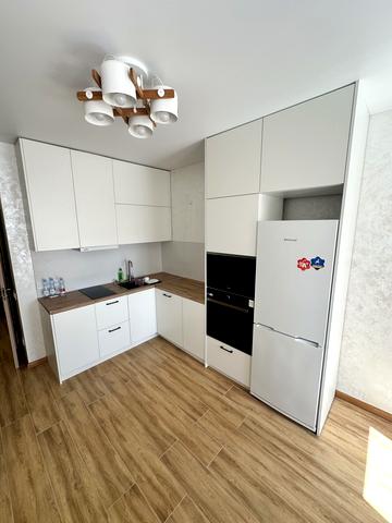 Святослава Хороброго вул., 11-Б