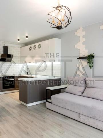 Микільсько-Слобідська вул., 10