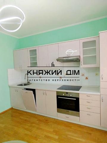 Голосіївська вул., 13-Б