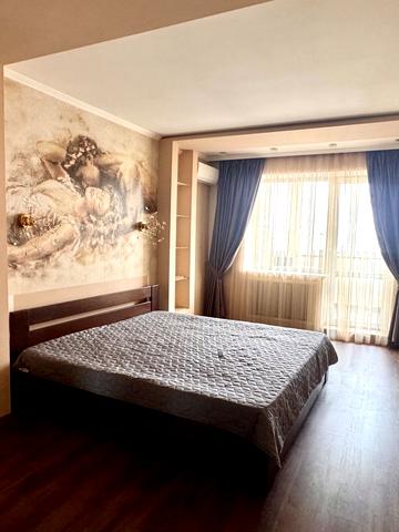 Педагогічна вул., 17