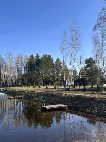 Яблунева, 33