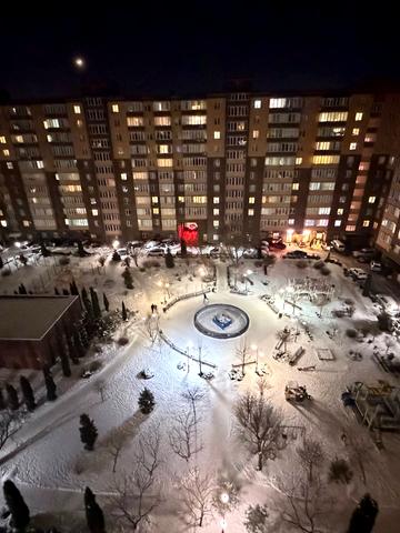 Зарічанська вул., 11