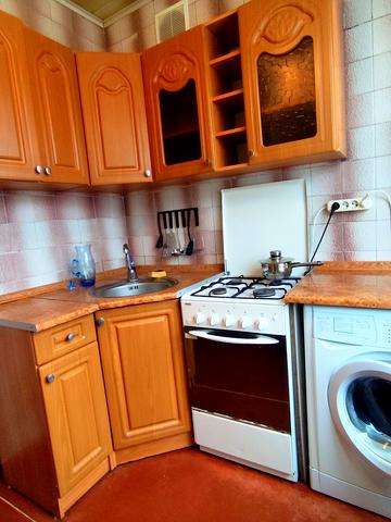 Нескорених вул. (Героїв Праці), 4г