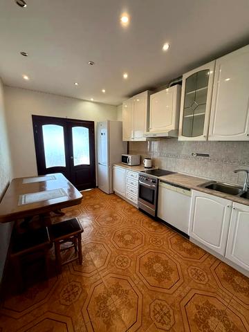 Вадима Гетьмана вул., 1-В