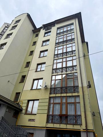 Іллі Мечникова вул., 20