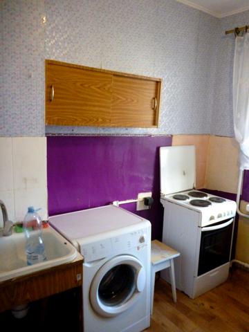 Небесної Сотні просп. (Маршала Жукова), 79б