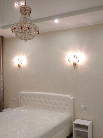 Перлинна вул., 9