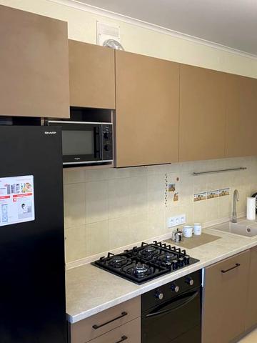 Палубна вул., 9/2