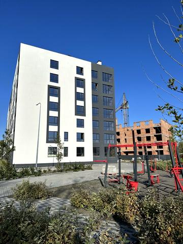 Мирна вул., 3