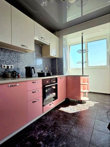 Надії Алексєєнко вул. (Чичеріна), 100