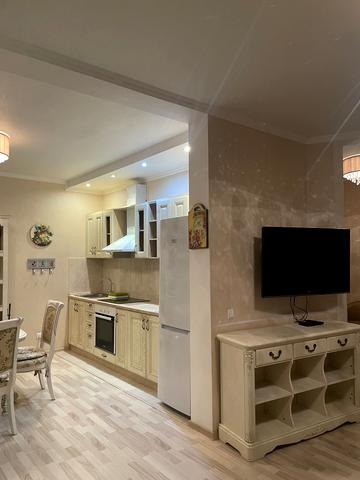 Голосіївська вул., 13-Б