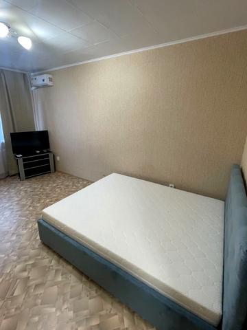 Олени Пчілки вул., 7