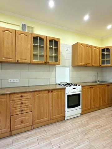 Івана Пулюя вул., 40, к. 1