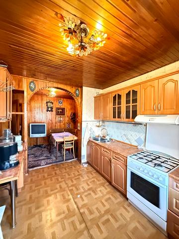 Ботанічний пров., 4