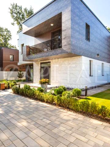 вул. Осіння, 2