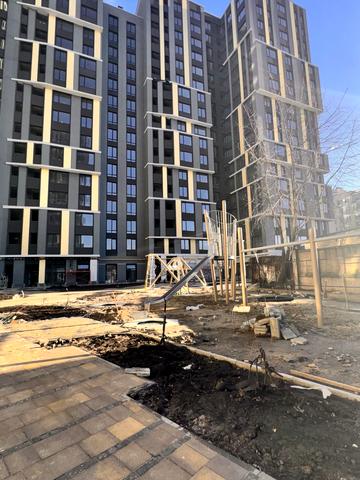 Паркова вул., (Будинок 2)