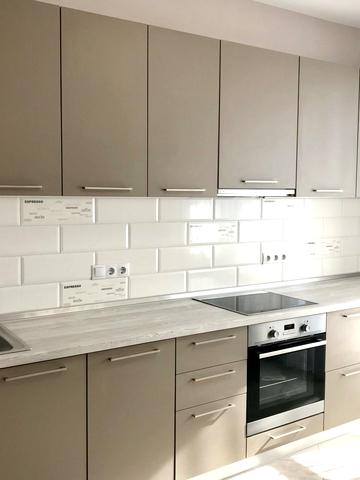 Деміївська вул., 16