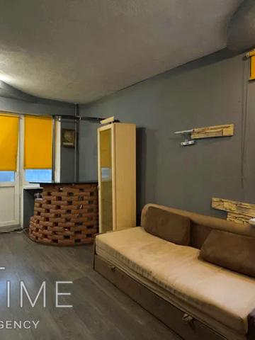 Борщагівська вул., 6