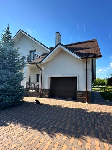 Обухівський