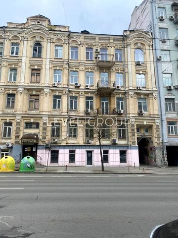 Саксаганського вул., 28