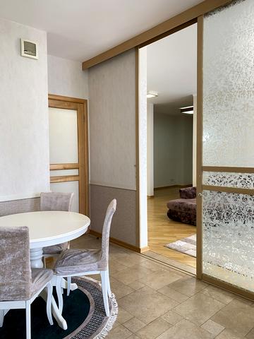 Панаса Мирного вул., 17