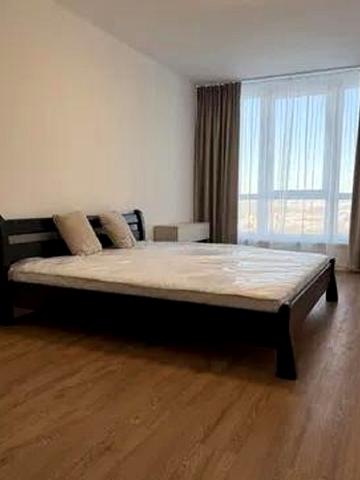 Володимира Шухевича вул., 4