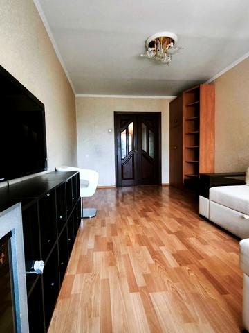 Володимира Івасюка просп. (Героїв Сталінграду), 20