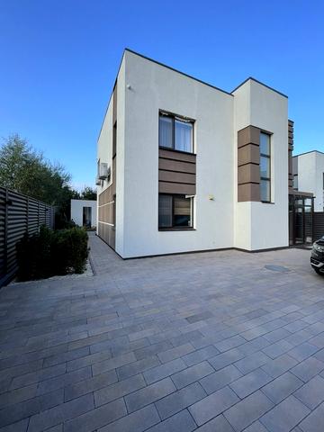 Петра Янчука вул., 14б