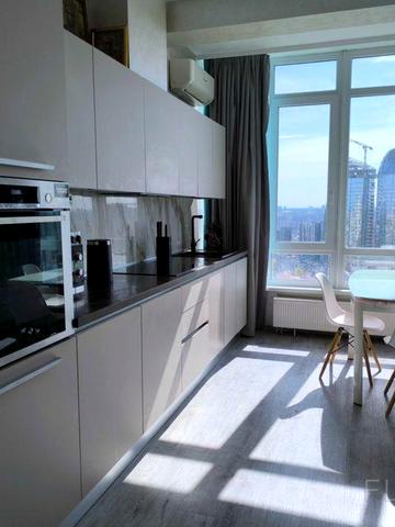 Євгена Коновальця вул. (Щорса), 44-А