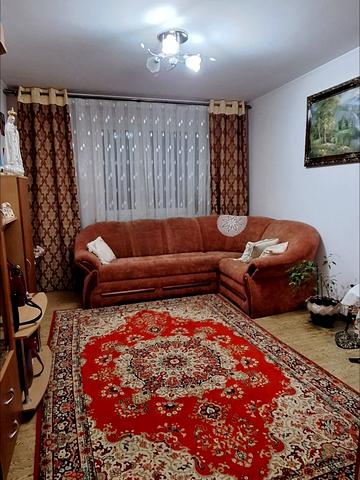 Олександра Довженка вул., 18/2