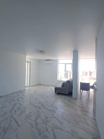 Злуки просп., 7