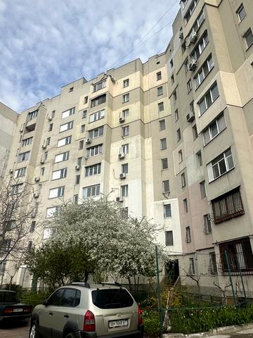 Михайлівська пл., 12/14