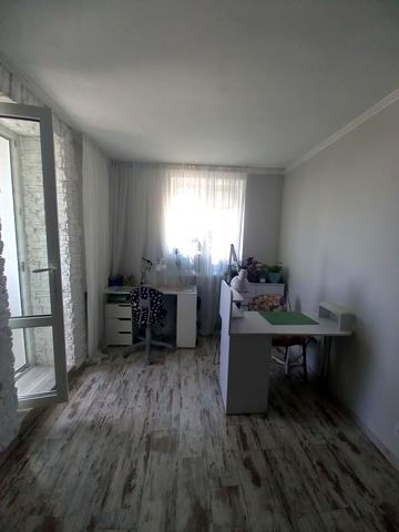 Владислава Бувалкіна вул. (Бочарова Генерала), 13