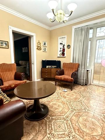 Мануйлівський просп. (Воронцова), 5