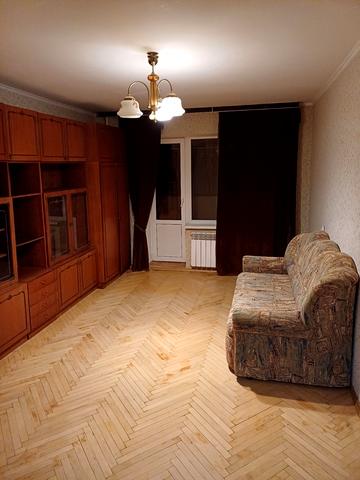 Леоніда Бикова бульв., 5