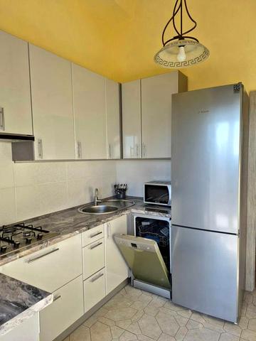 Інститутська вул., 27/6