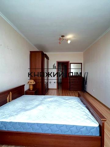 Петра Григоренка просп., 20