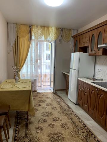 Кадетський Гай вул., 12