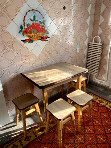 Власенка вул., 18