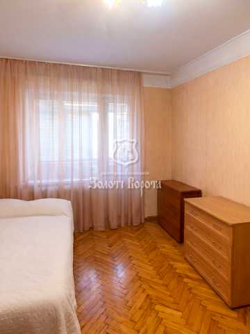 Світлицького вул., 23